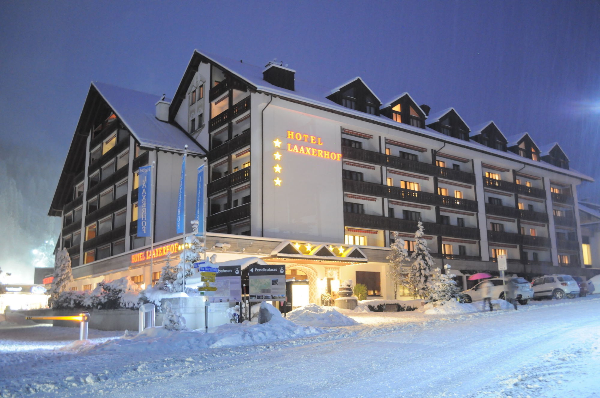 Hotel Laaxerhof Exterior photo
